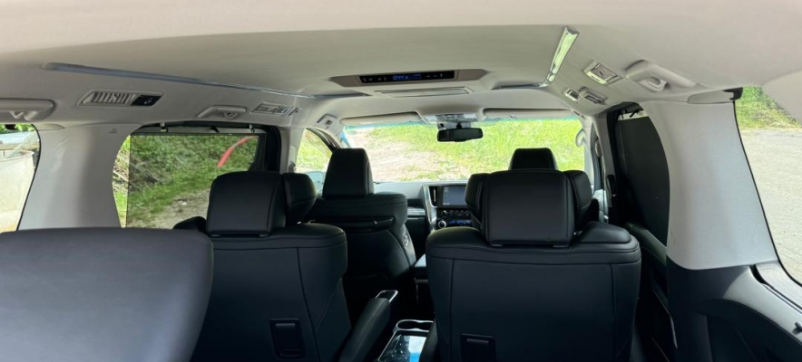 Toyota Alphard - Airport Transfers