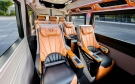 Luxury Limousine  9 Seats